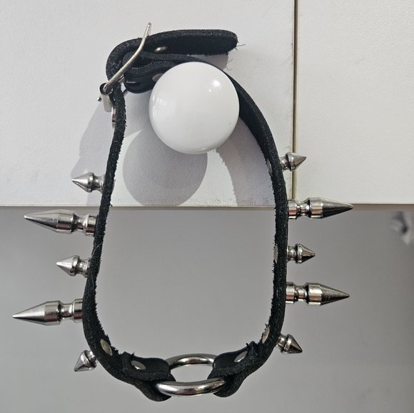 Collar Necklace Leather With Spikes, Ring, Buckle - Picture 9 of 11